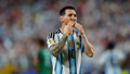 Messi'den 200. milli maçta tarihi performans: Rekorları peş peşe kırdı