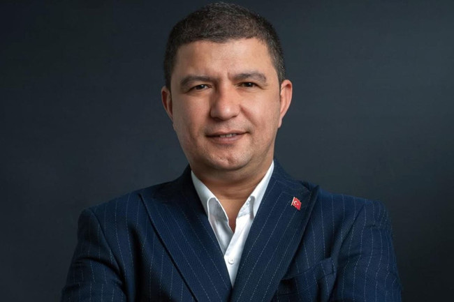 Cemil Tugay'ın ardından... CHP İzmir'de peş peşe istifalar - Resim : 1