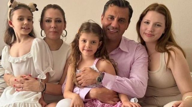 Nehir Zeyrek'ten babası Ferdi Zeyrek'e veda paylaşımı! 'Toparlanmalıyız ki, hesabını sorabilelim' - Resim : 2