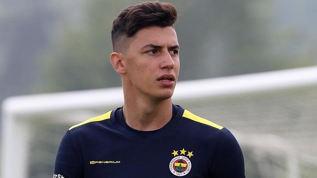 Galatasaray'ı çok istiyor! Fenerbahçe'nin eski yıldızı adım adım Cimbom'a... İmza her an atılabilir! - Resim : 2
