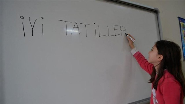 İşte okullarda yeni eğitim öğretim yılı takvimi! MEB duyurdu... - Resim : 1