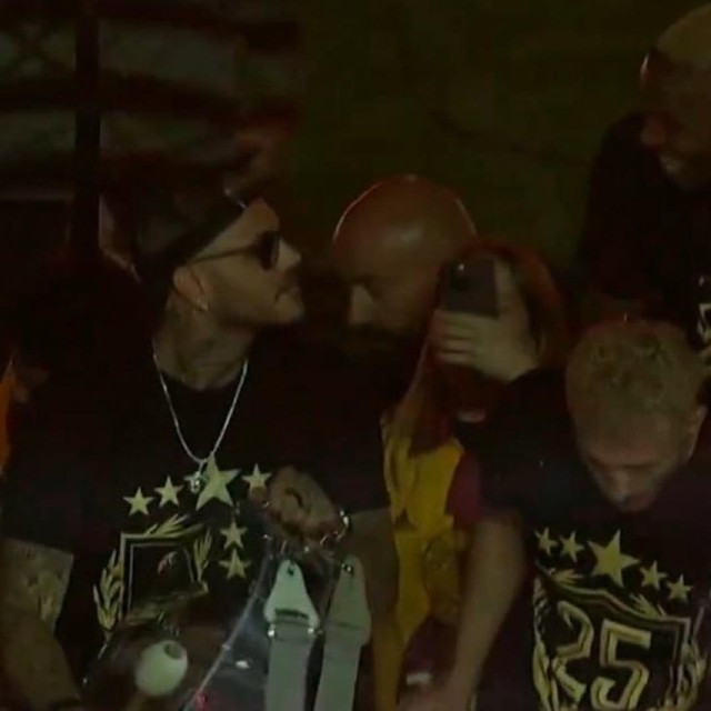 Icardi'den Fenerbahçelileri çıldırtacak sözler! Şampiyonluk kutlamalarında olay gönderme - Resim : 1