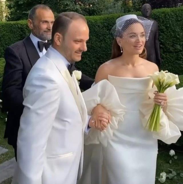 Nişanlısı Mina Başaran’ı jet kazasında kaybetmişti! Murat Gezer yeni bir sayfa açtı! - Resim : 1
