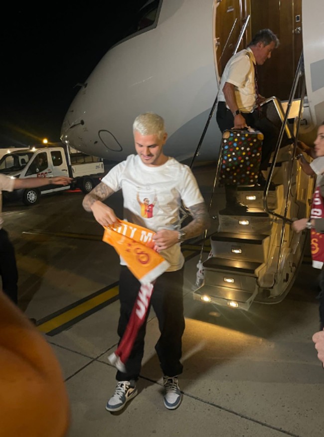 Mauro Icardi Galatasaray için İstanbul'da! - Resim : 2
