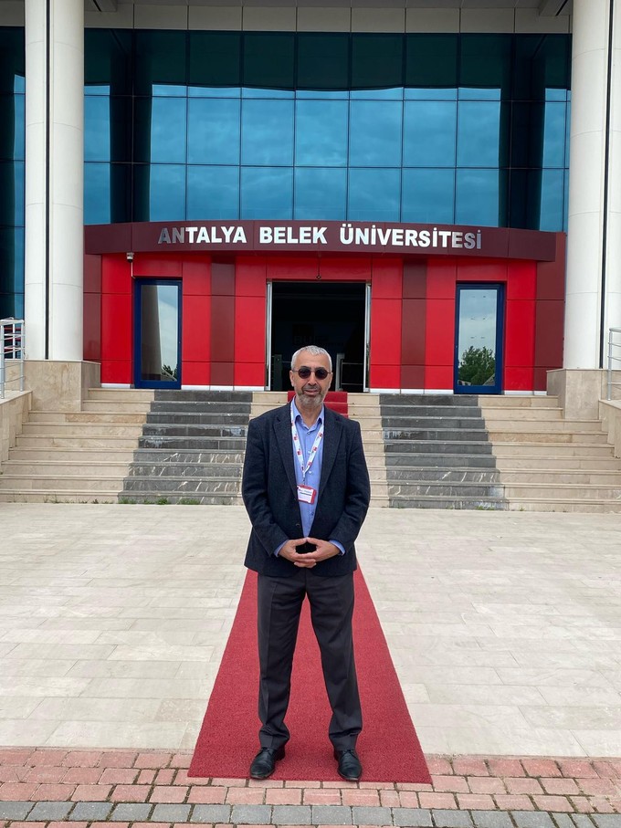 Deneyimli habercinin yeni adresi Belek Üniversitesi oldu! - Resim : 1