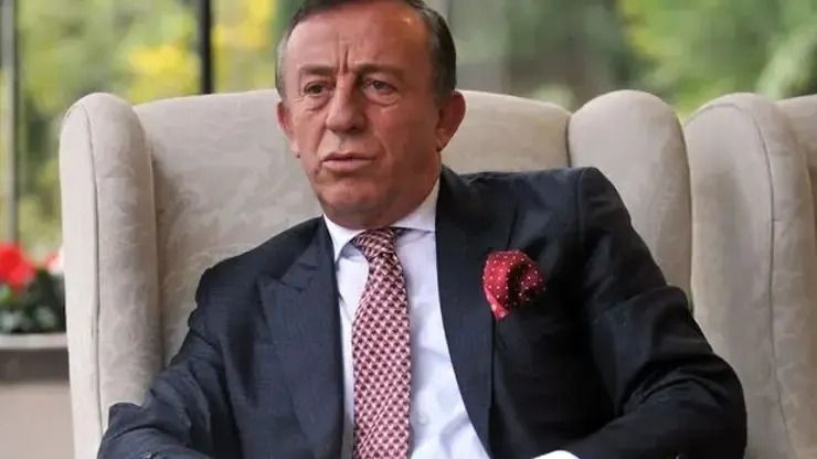 Ali Ağaoğlu 72 yaşında 6'ncı kez baba oluyor: Sevgilisine dudak uçuklatan doğum hediyesi… - Sayfa 4
