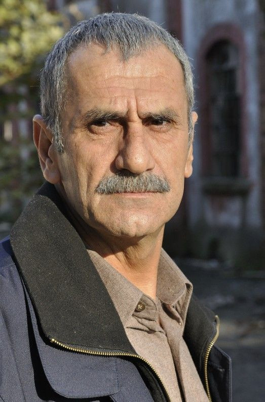 Menderes Samancılar'dan endişelendiren paylaşım! Usta oyuncu ameliyata alındı - Sayfa 6