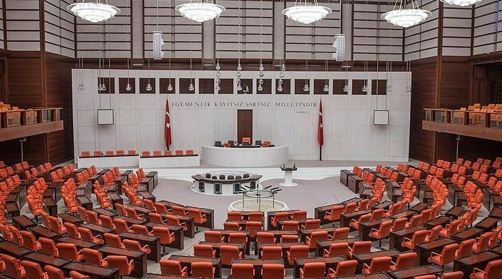 Meclis’te dikkat çeken Özgür Özel gelişmesi! ‘Dosyalar beklemeye alınıyor…’ - Sayfa 5